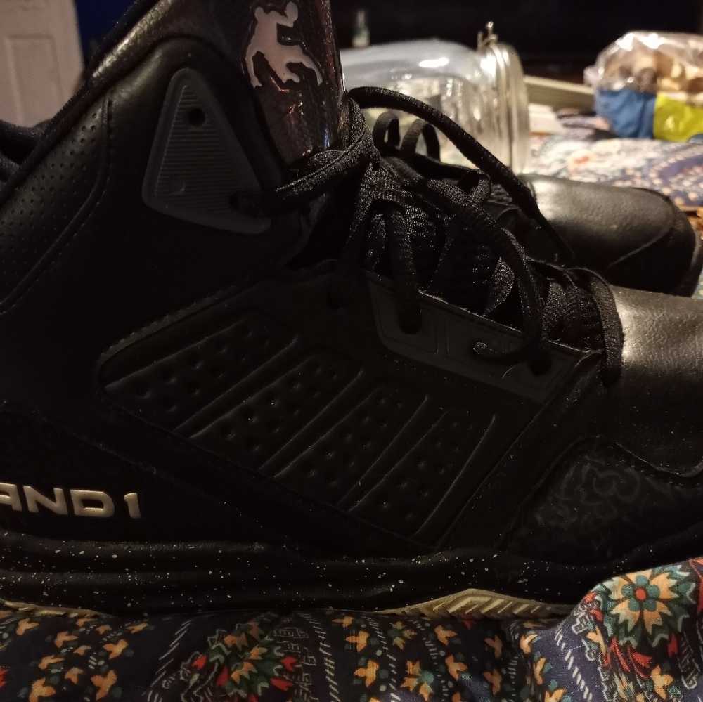 Mens shoes